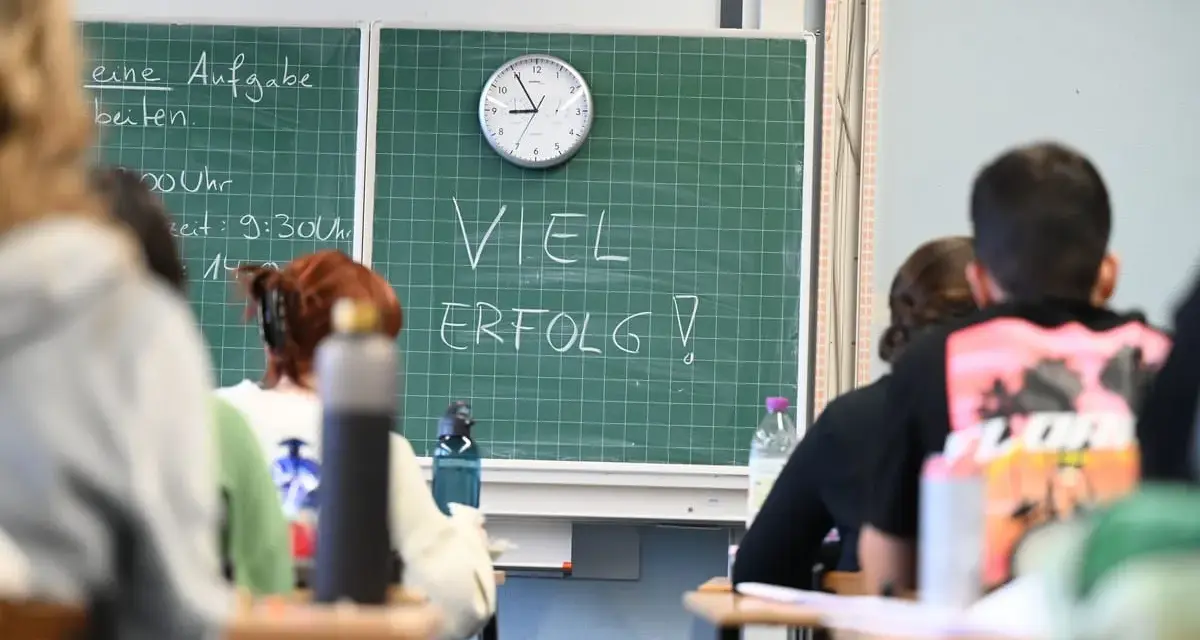 Fachabitur und Abitur: Die entscheidenden Unterschiede für deine Zukunft