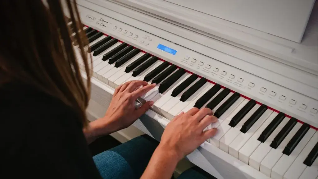Piano Unterricht: Finde die besten Optionen für jeden Lernenden
