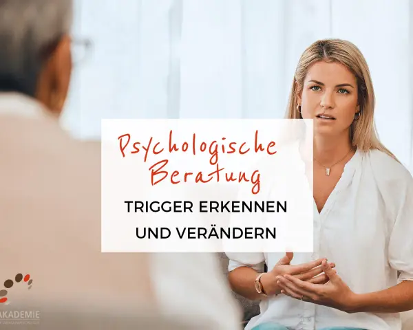 Psychologische Beratung: Trigger erkennen und verändern. Eine Frau spricht mit einem Therapeuten.